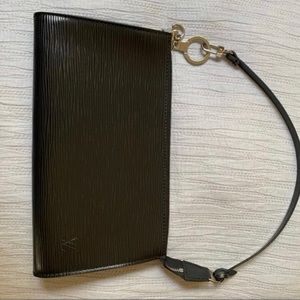 Louis Vuitton Epi Leather Pochette